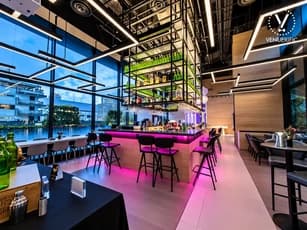 Celebrate the Season in Style: Why Komyuniti Singapore Is Made for Corporate Holiday Events